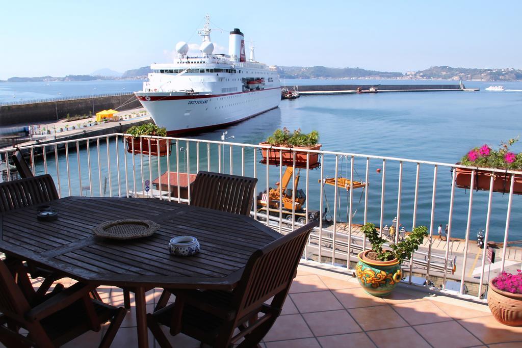Sole Luna Mare Bed & Breakfast Pozzuoli Bilik gambar
